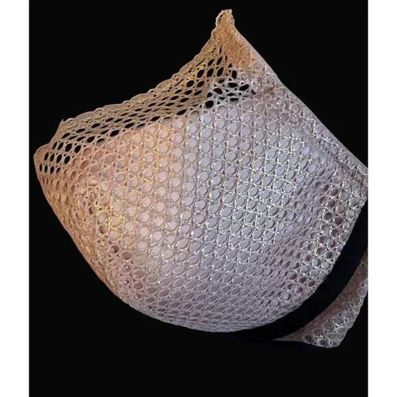 Victoria's Secret NEW Luxe Lingerie Fishnet Lace Plunge Push Up Bra 36D - Picture 4 of 8